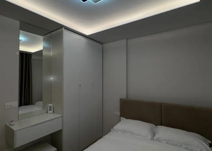 Glar 1 Bedroom M Shyri *